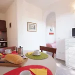 Lejlighedshotel Sud Est Porto Azzurro