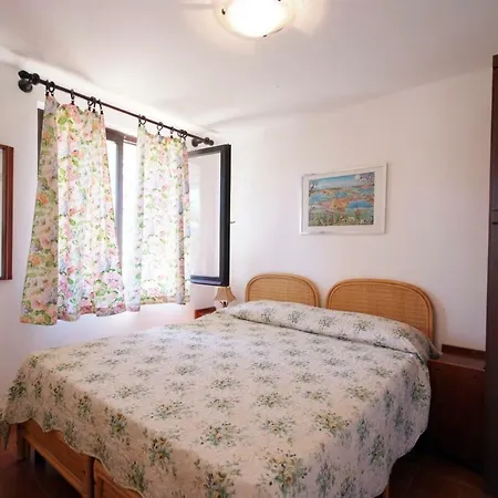 Ξενοδοχείο με διαμερίσματα Sud Est Porto Azzurro